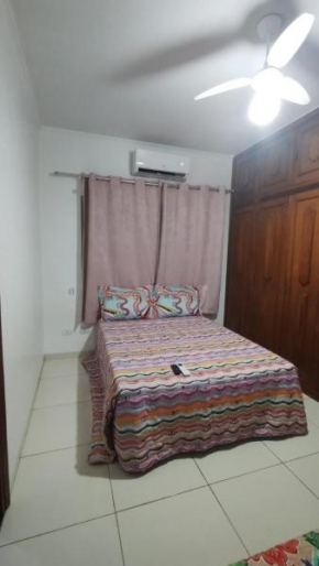 CASA - 3 quartos com ar - garagem para 3 carros